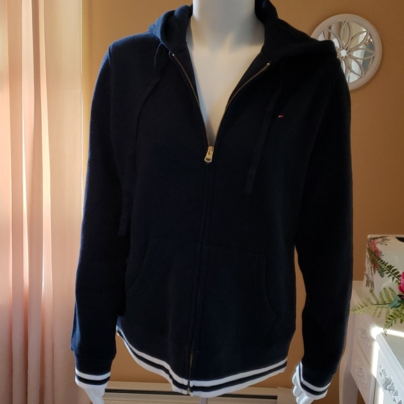 tommy navy hoodie